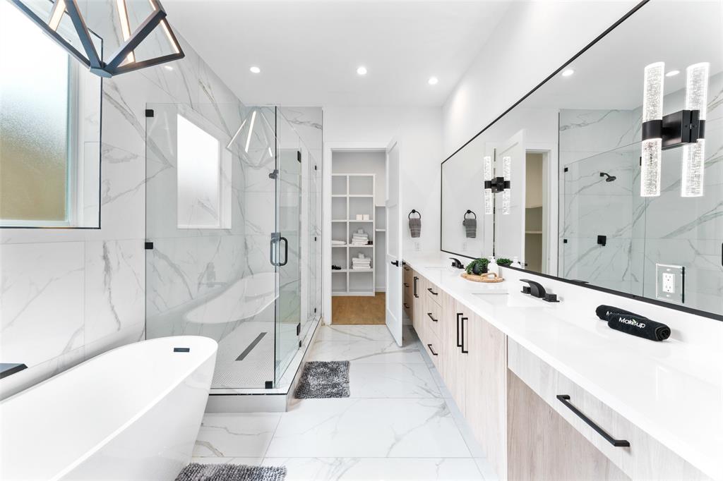 3210 Herbert, Dallas, TX 75212