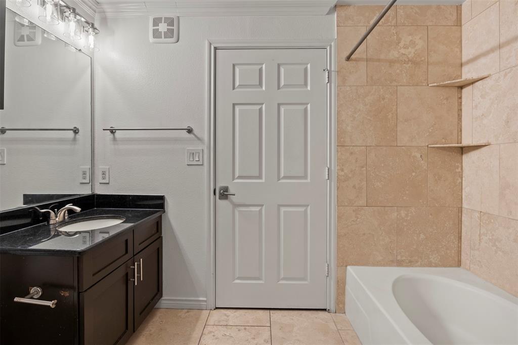 3102 Kings Road, #3104, Dallas, TX 75219