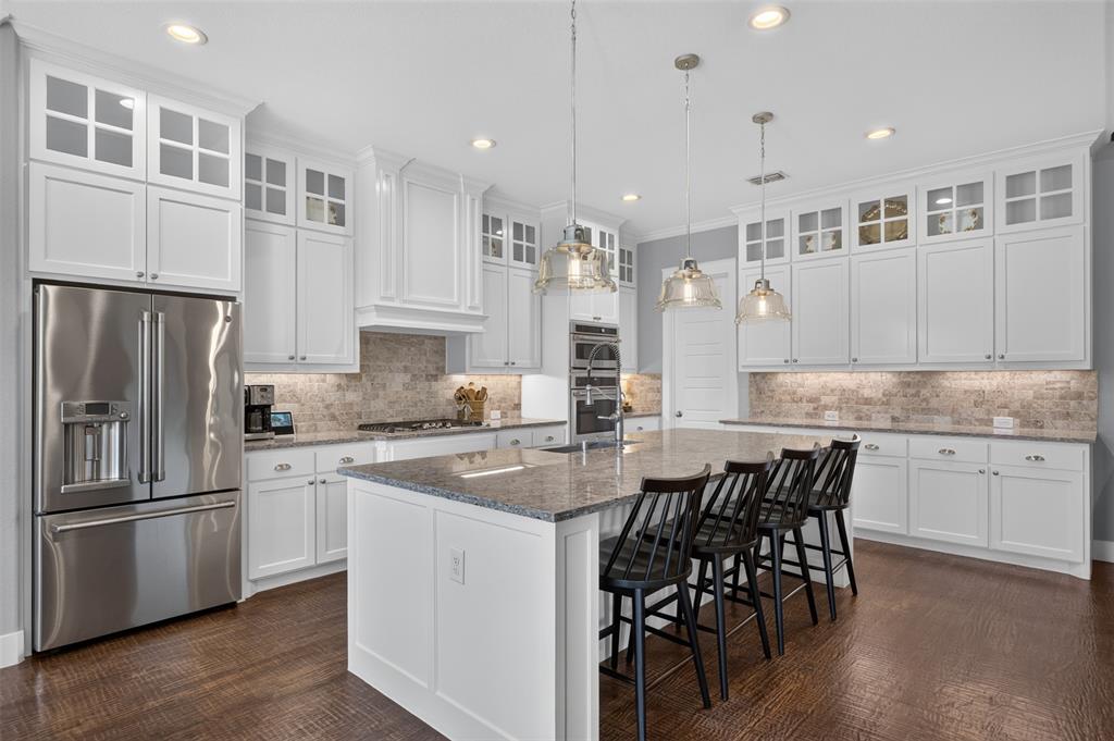 7431 Dillon Circle, Midlothian, TX 76065