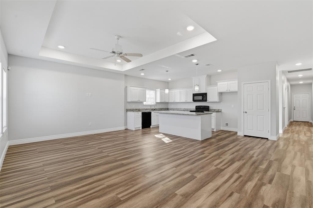 3304 Langford Street, Greenville, TX 75401