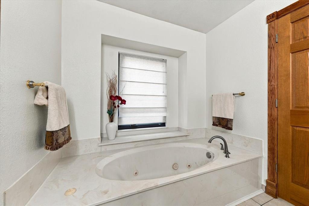 Jetted tub - window to east side of the yard
