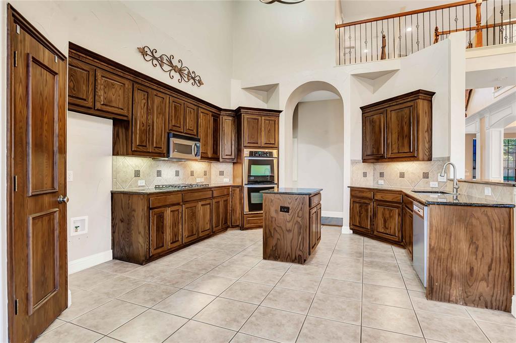 11567 Castle Brook Lane, Frisco, TX 75035