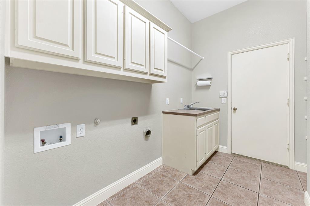 11567 Castle Brook Lane, Frisco, TX 75035