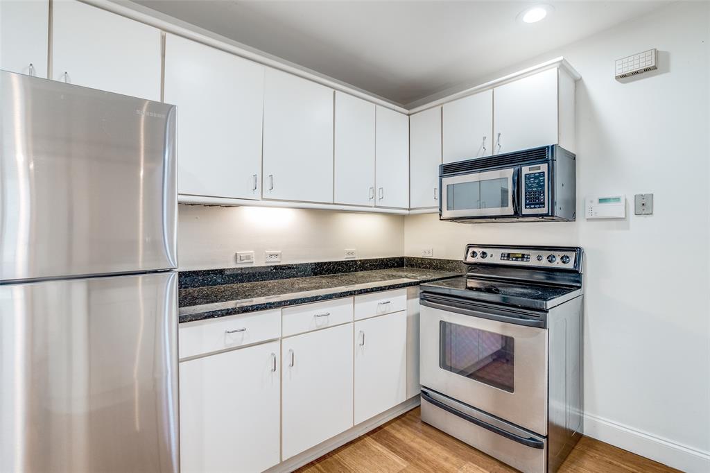 4242 Buena Vista Street, #10, Dallas, TX 75205