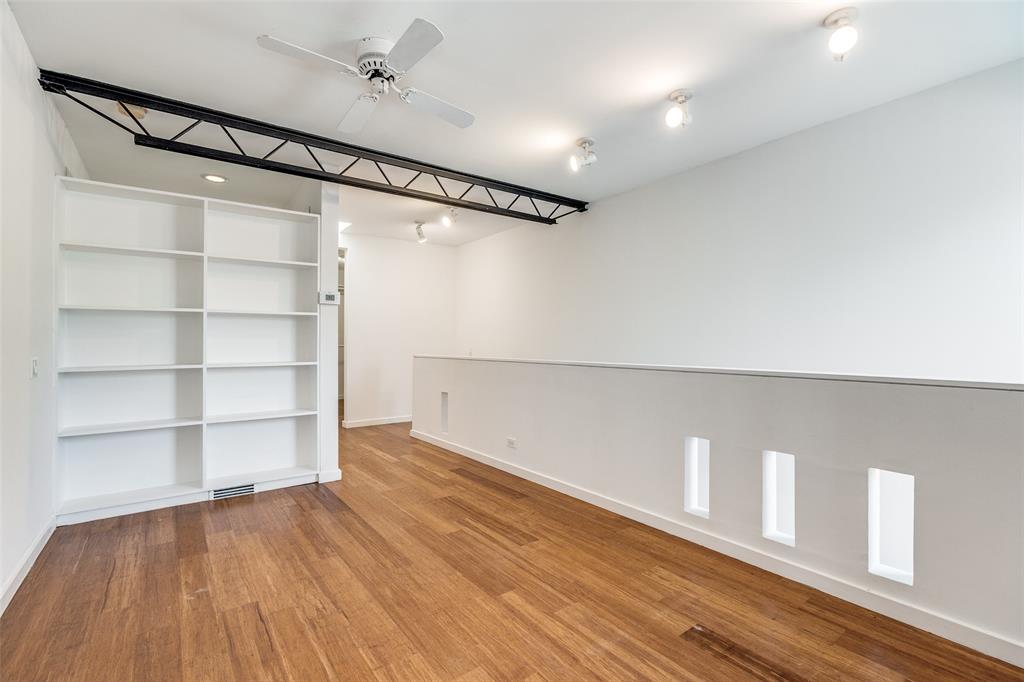 4242 Buena Vista Street, #10, Dallas, TX 75205