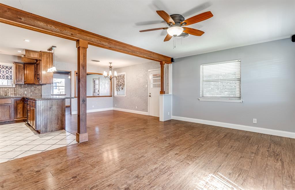 1811 Ferris Avenue, Waxahachie, TX 75165 1811 Ferris Avenue, Waxahachie, TX 75165