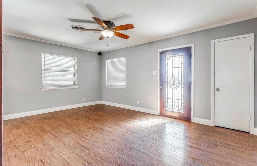 1811 Ferris Avenue, Waxahachie, TX 75165 1811 Ferris Avenue, Waxahachie, TX 75165