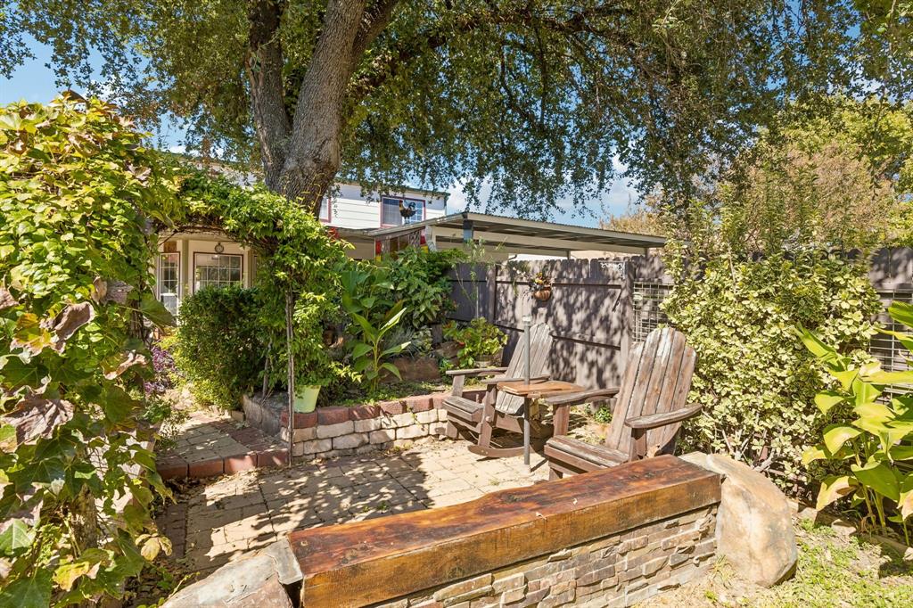 2214 Country Dell Drive, Garland, TX 75040
