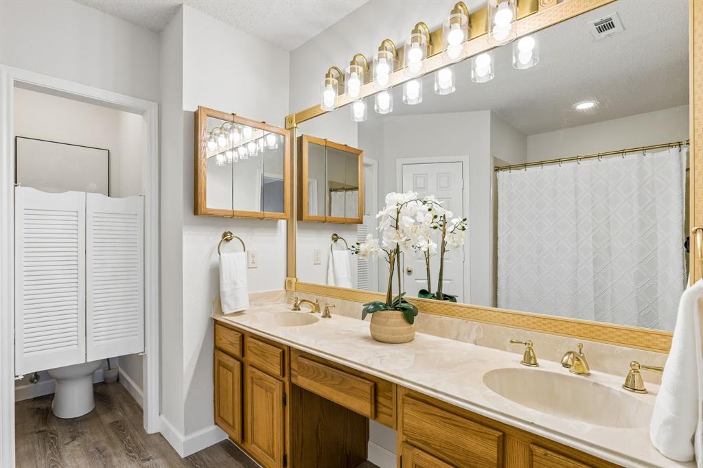2214 Country Dell Drive, Garland, TX 75040