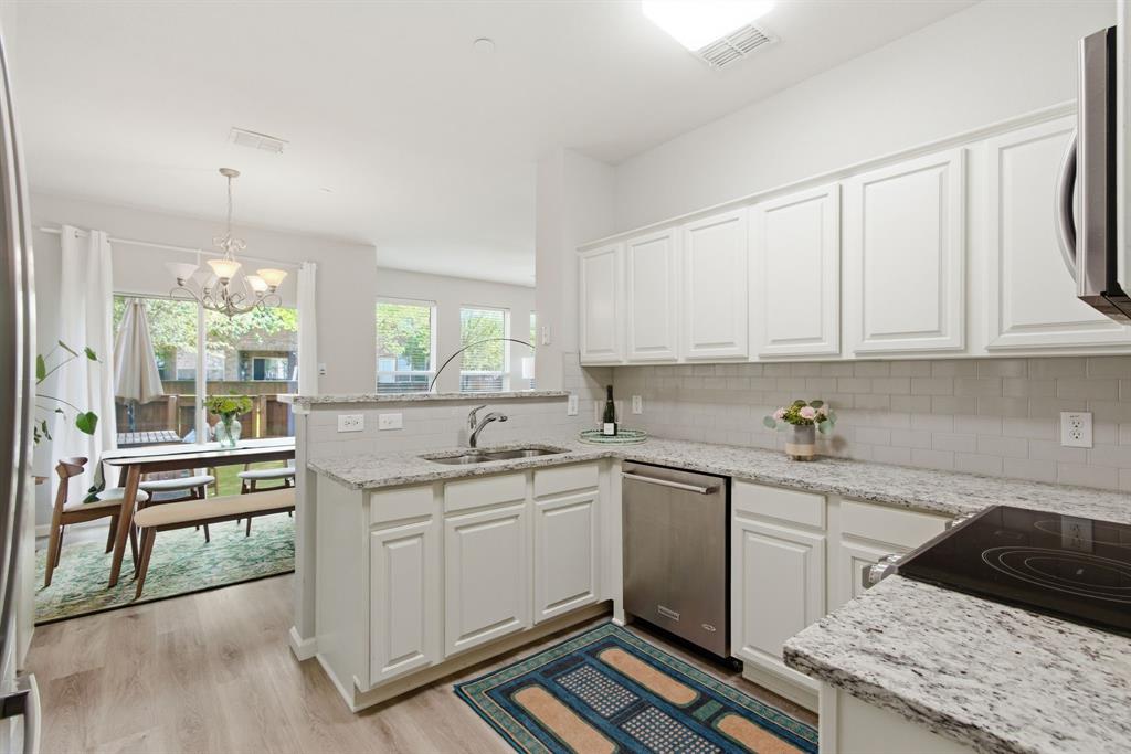 2925 Saint Andrews Drive, Lewisville, TX 75067