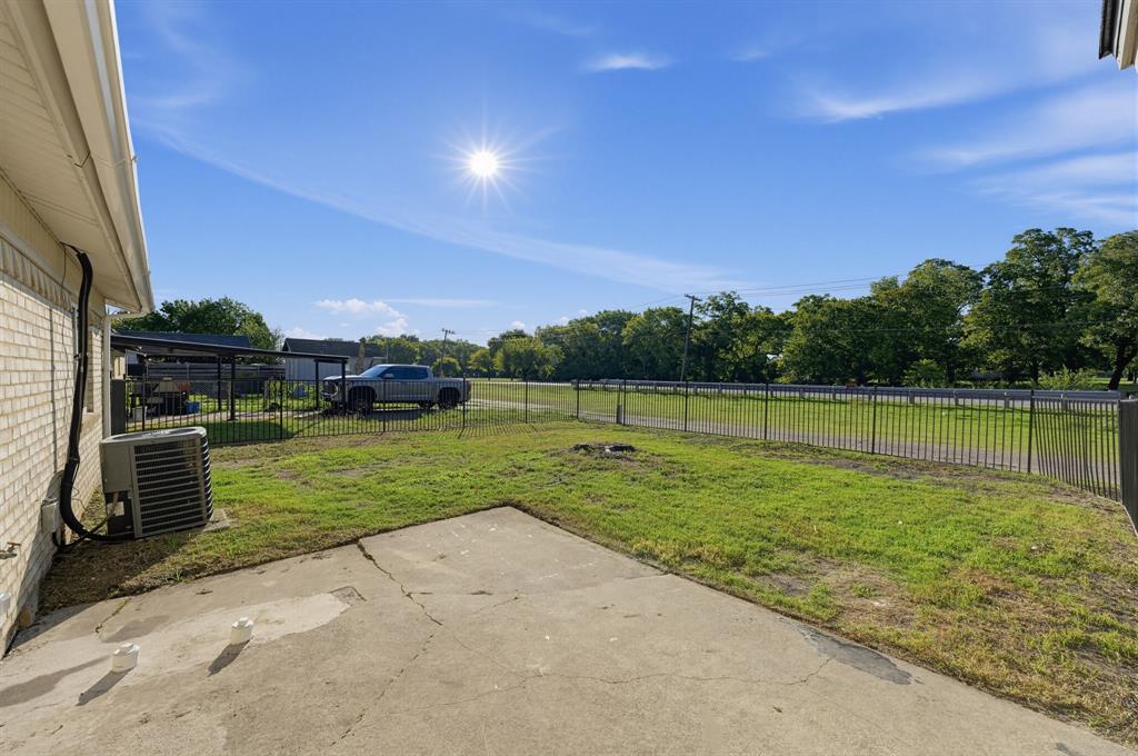 1026 Quebec Drive, Garland, TX 75040