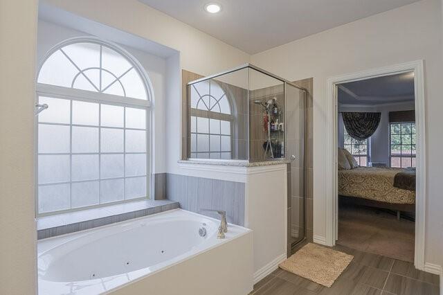 909 Heath Creek Drive, DeSoto, TX 75115