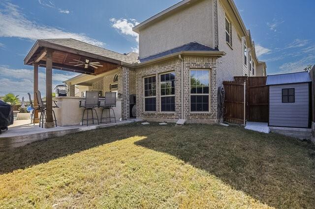 909 Heath Creek Drive, DeSoto, TX 75115