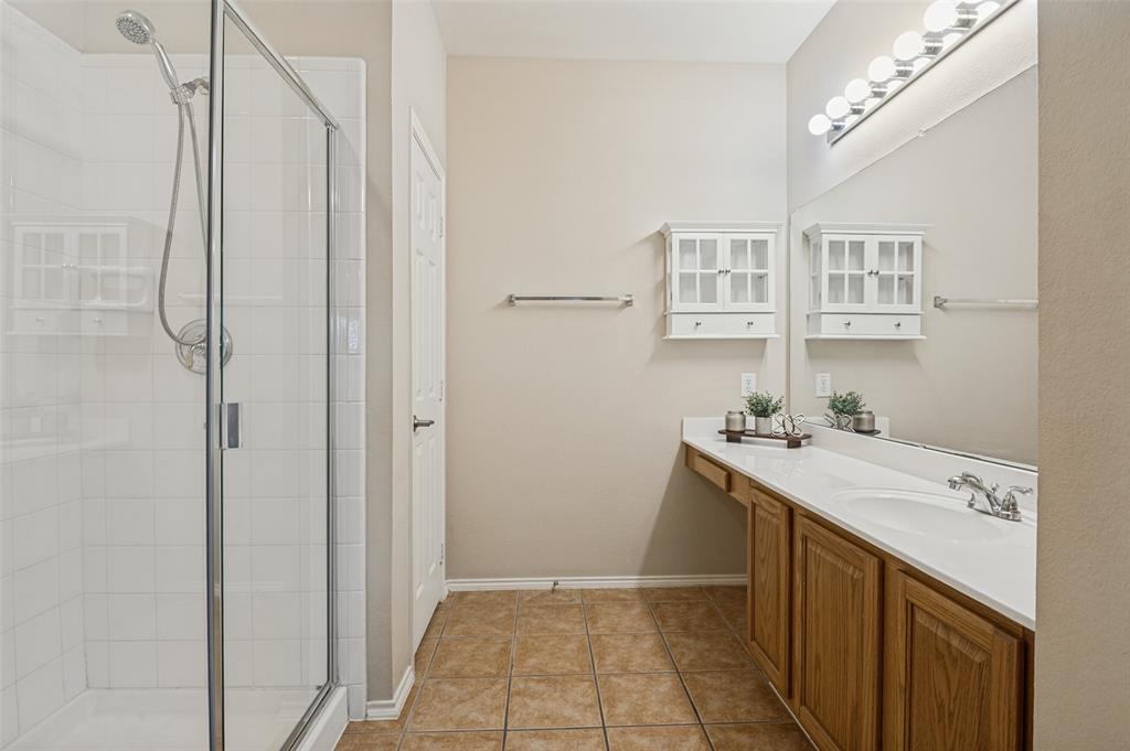 primary bath with walk in shower