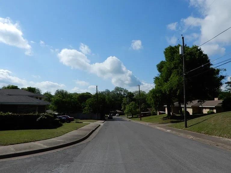 1415 Day Boulevard, Dallas, TX 75203 1415 Day Boulevard, Dallas, TX 75203