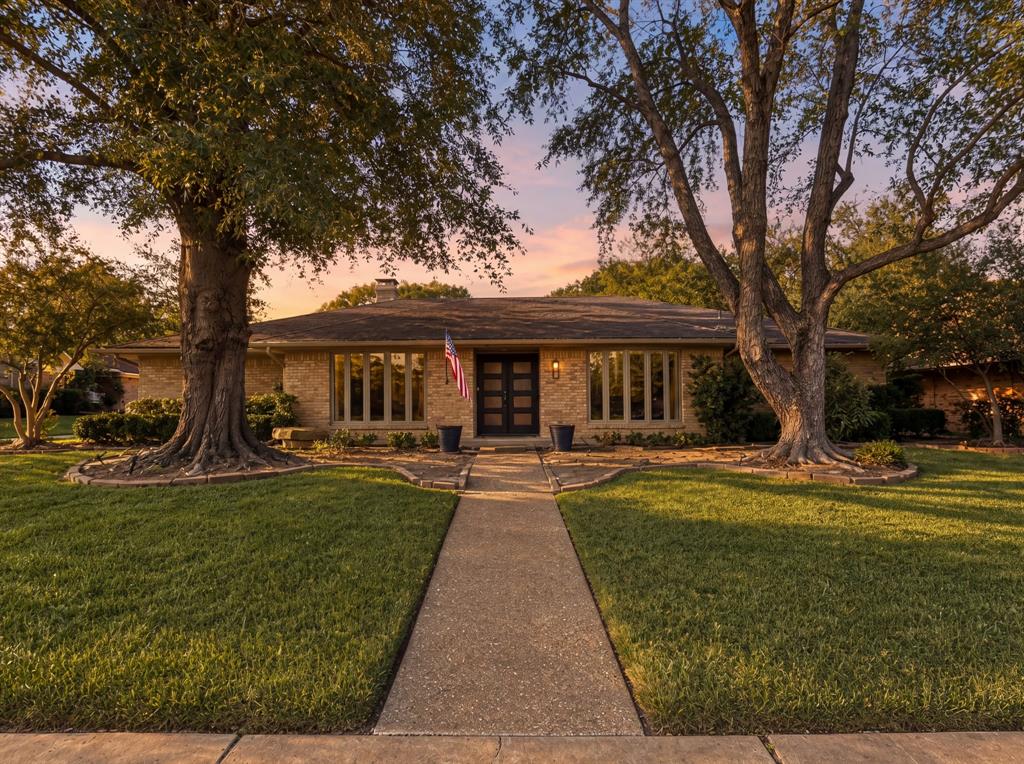 705 Rochelle Boulevard, Irving, TX 75062 705 Rochelle Boulevard, Irving, TX 75062
