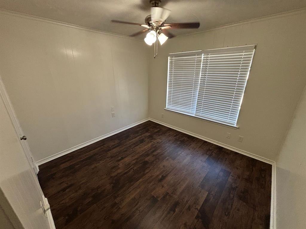 1814 Bardfield Avenue, Garland, TX 75041