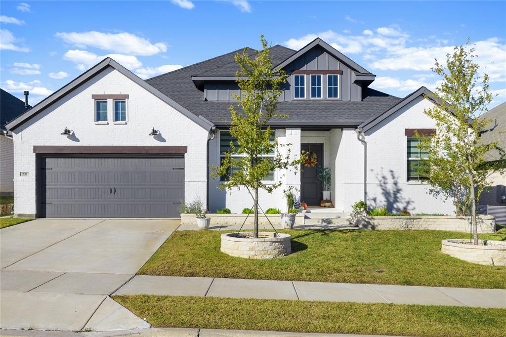 221 Diamond Dale, Lavon, TX 75166 221 Diamond Dale, Lavon, TX 75166