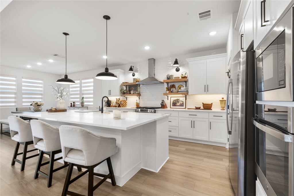 221 Diamond Dale, Lavon, TX 75166