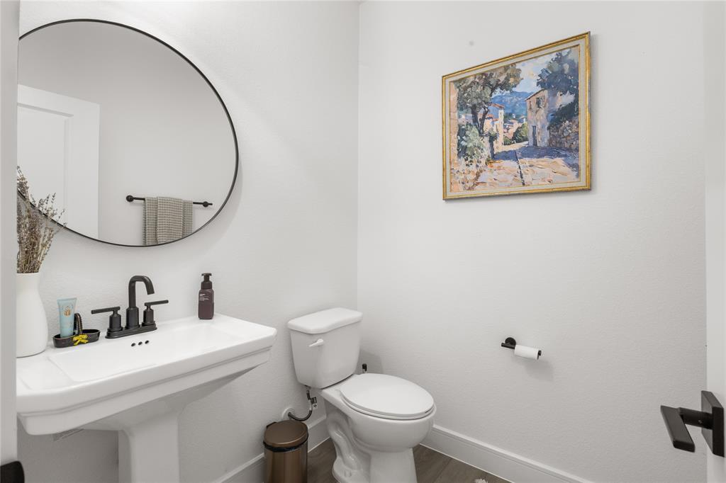 221 Diamond Dale, Lavon, TX 75166