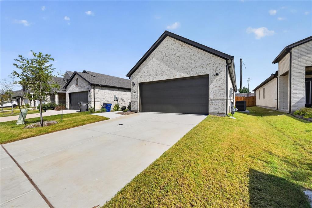 3405 High Valley Drive, Princeton, TX 75071