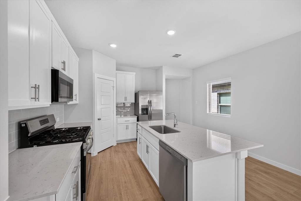 3405 High Valley Drive, Princeton, TX 75071