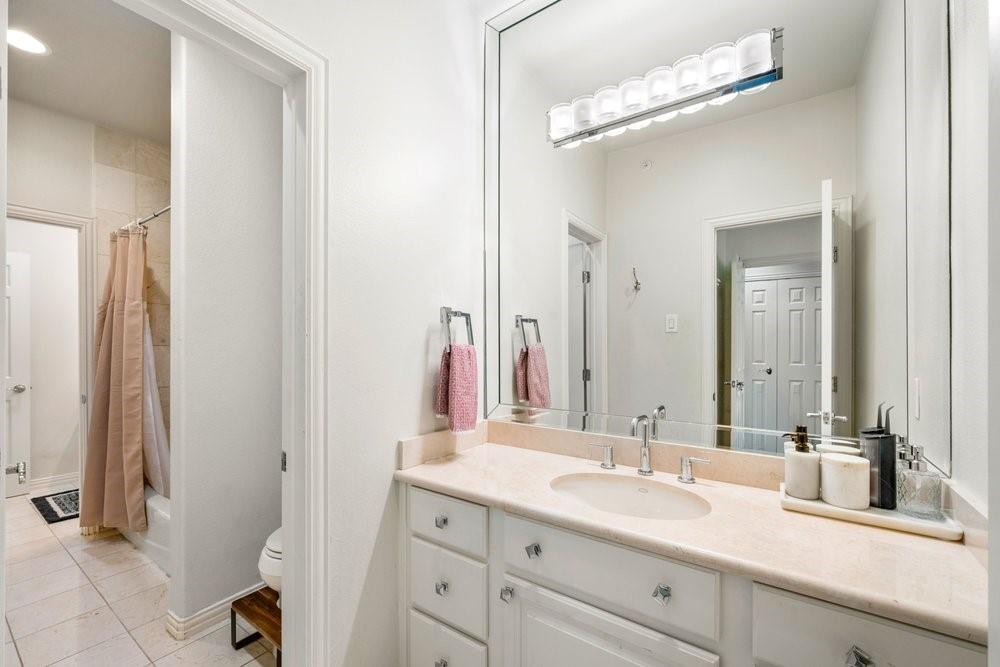 3707 Gilbert Avenue, #17, Dallas, TX 75219