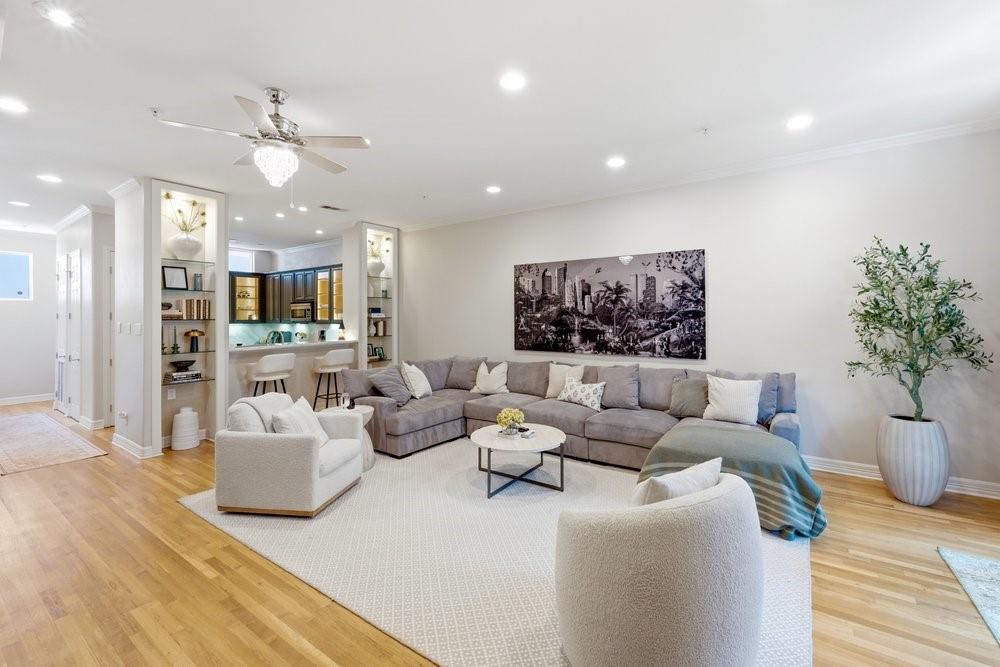 3707 Gilbert Avenue, #17, Dallas, TX 75219