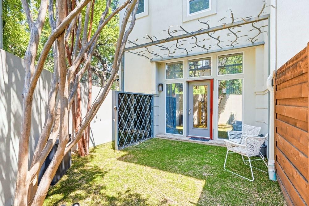 3707 Gilbert Avenue, #17, Dallas, TX 75219