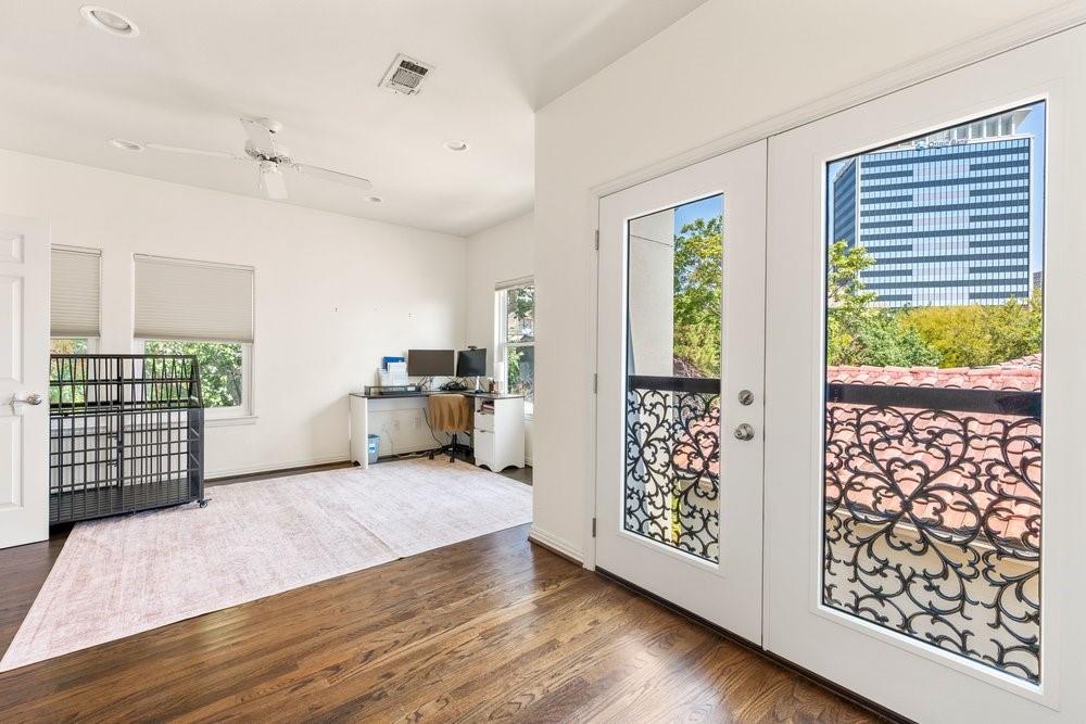 3707 Gilbert Avenue, #17, Dallas, TX 75219