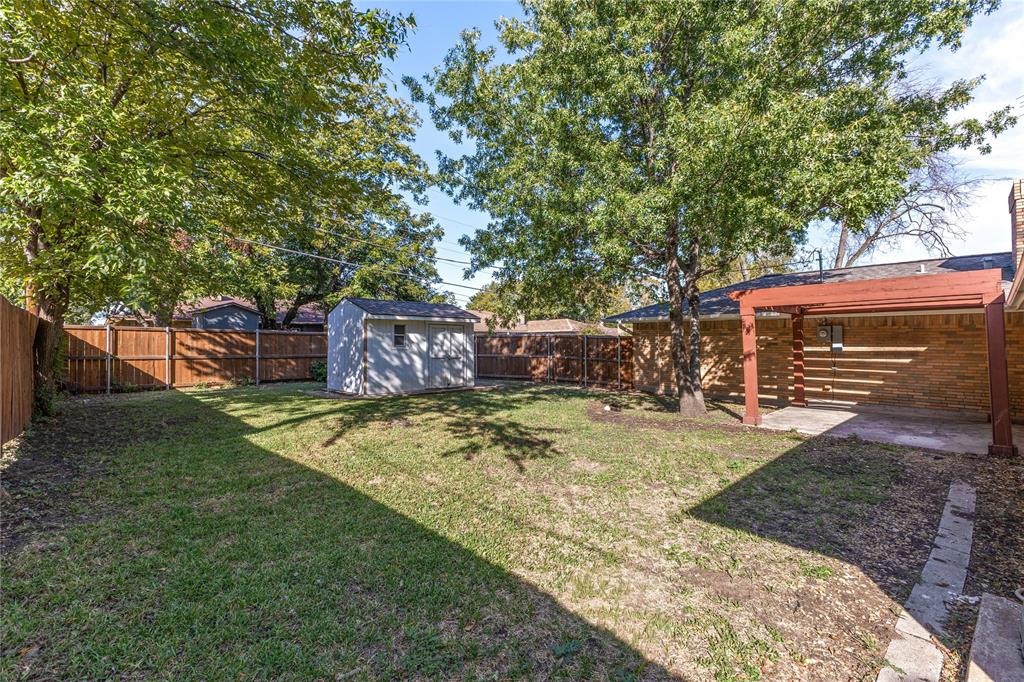 4012 Shady Hollow Lane, Dallas, TX 75233
