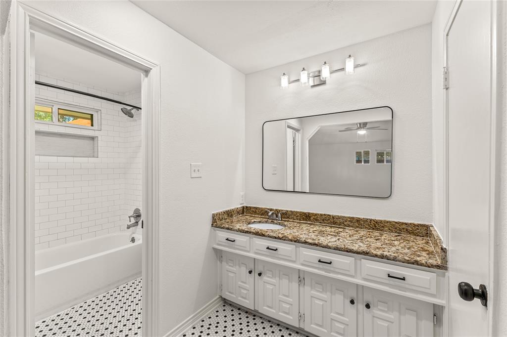 4012 Shady Hollow Lane, Dallas, TX 75233