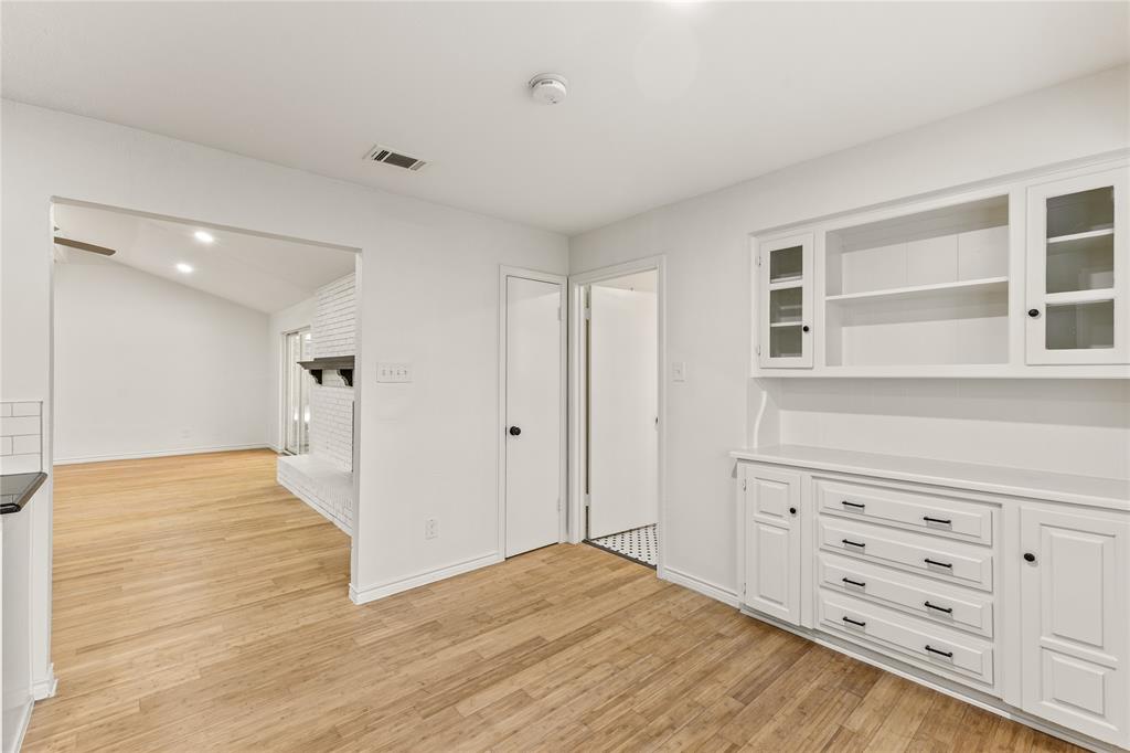 4012 Shady Hollow Lane, Dallas, TX 75233