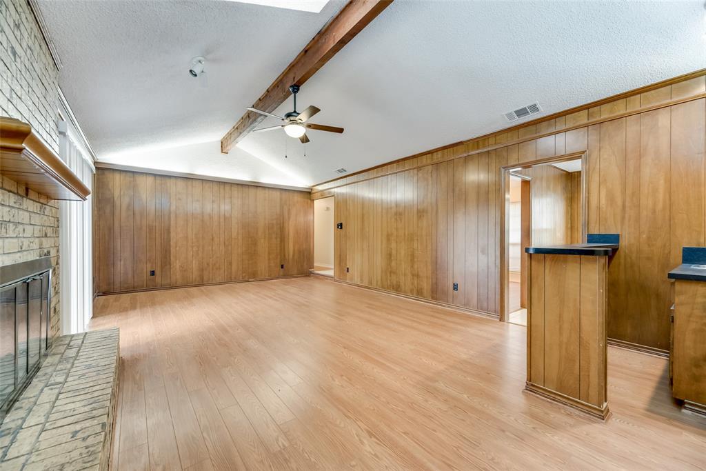 908 Chamberlain Street, Irving, TX 75060 908 Chamberlain Street, Irving, TX 75060