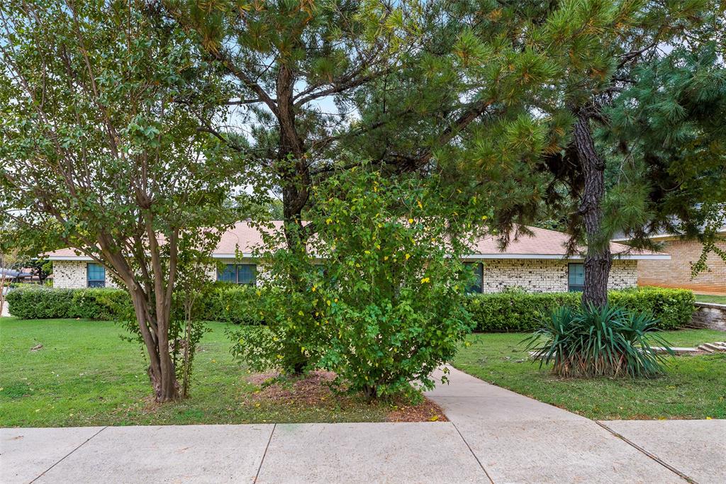 908 Chamberlain Street, Irving, TX 75060 908 Chamberlain Street, Irving, TX 75060