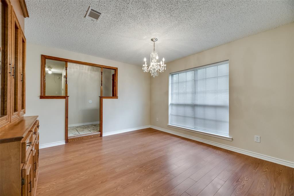 908 Chamberlain Street, Irving, TX 75060