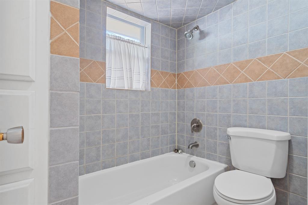 Private area for primary bath