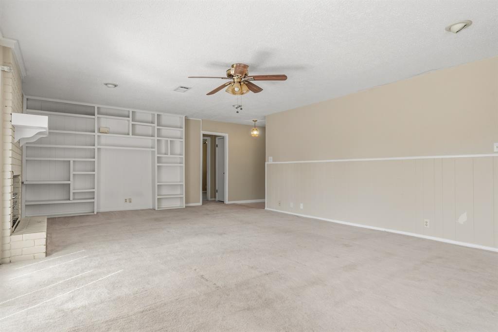 Room for the most rambunctious of gatherings!