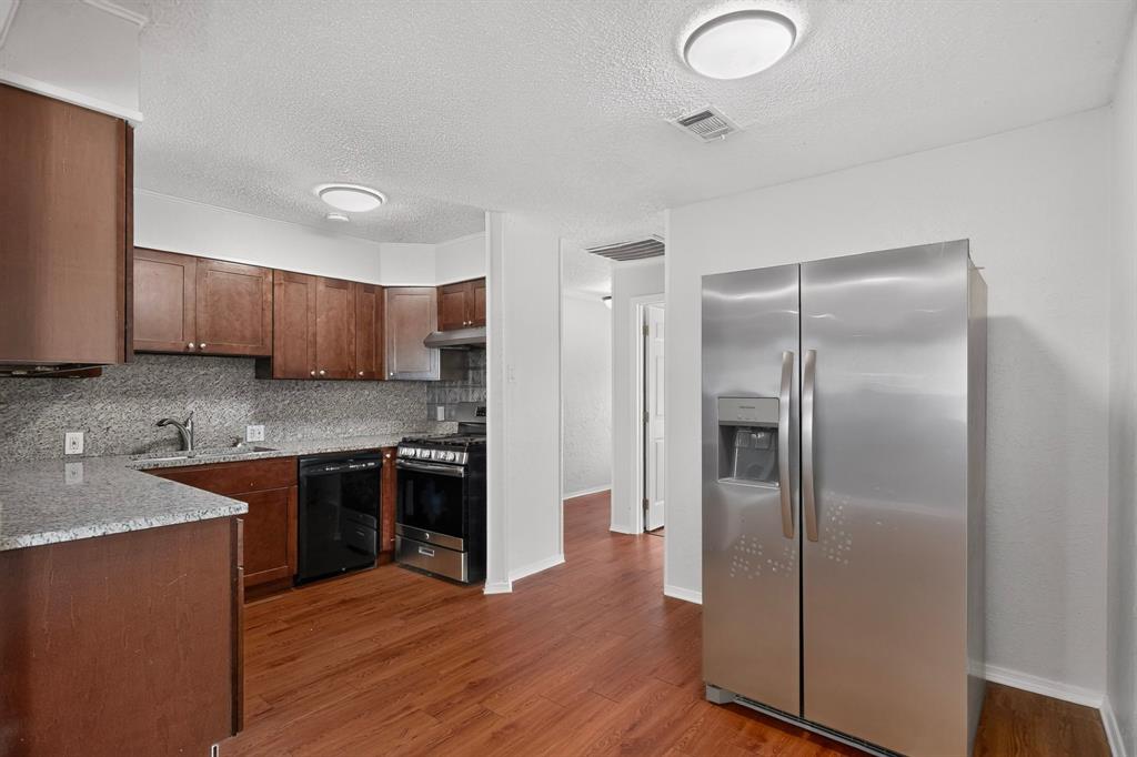 2213 Huskey Street, Garland, TX 75041