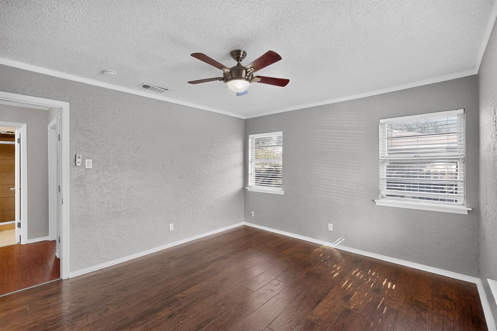 2213 Huskey Street, Garland, TX 75041