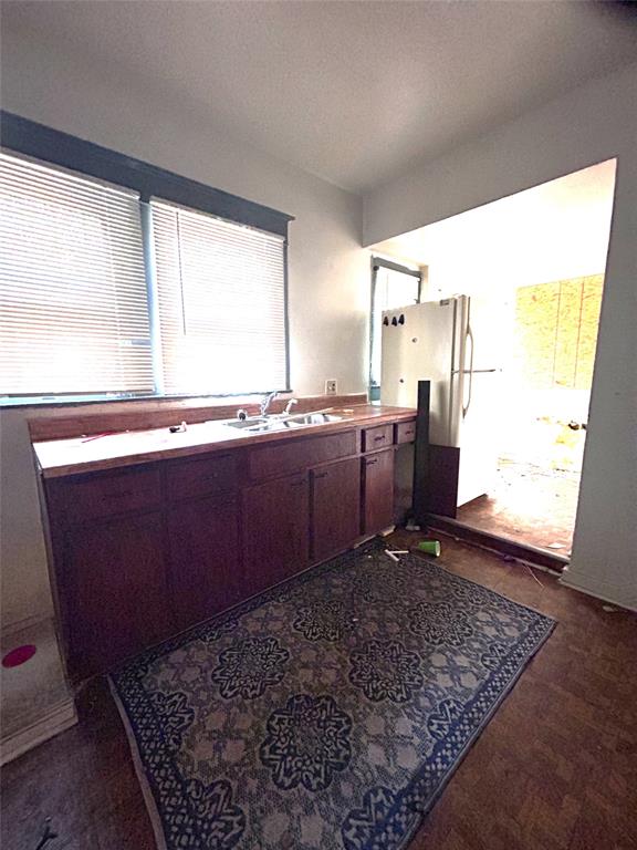 309 W Page Avenue, Dallas, TX 75208