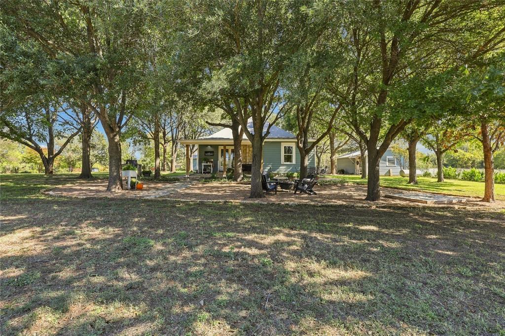 2812 Overton Court, Granbury, TX 76048