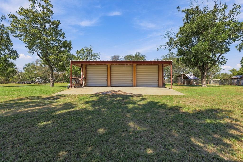 2812 Overton Court, Granbury, TX 76048