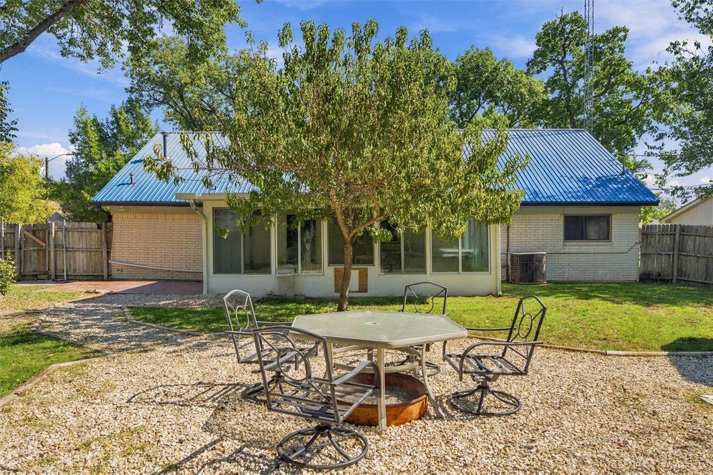 3301 Southerland Drive, Waco, TX 76706