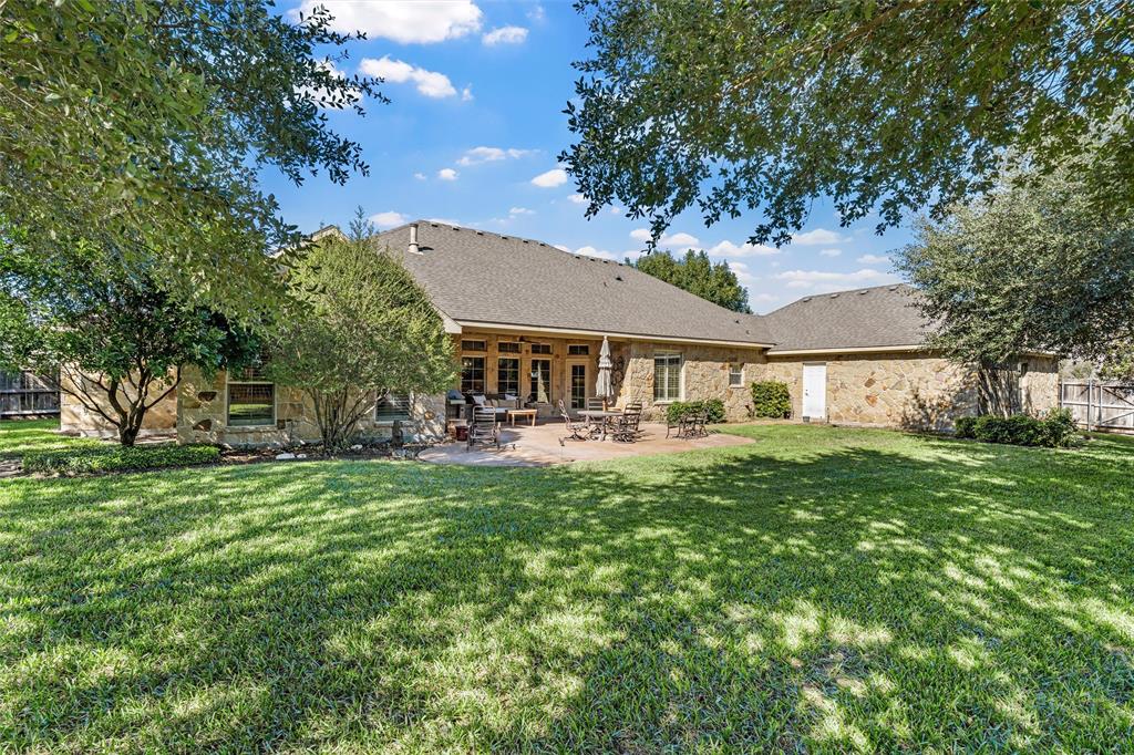 7020 Flagstone Circle, McGregor, TX 76657