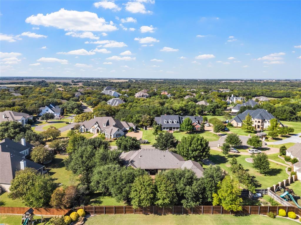 7020 Flagstone Circle, McGregor, TX 76657