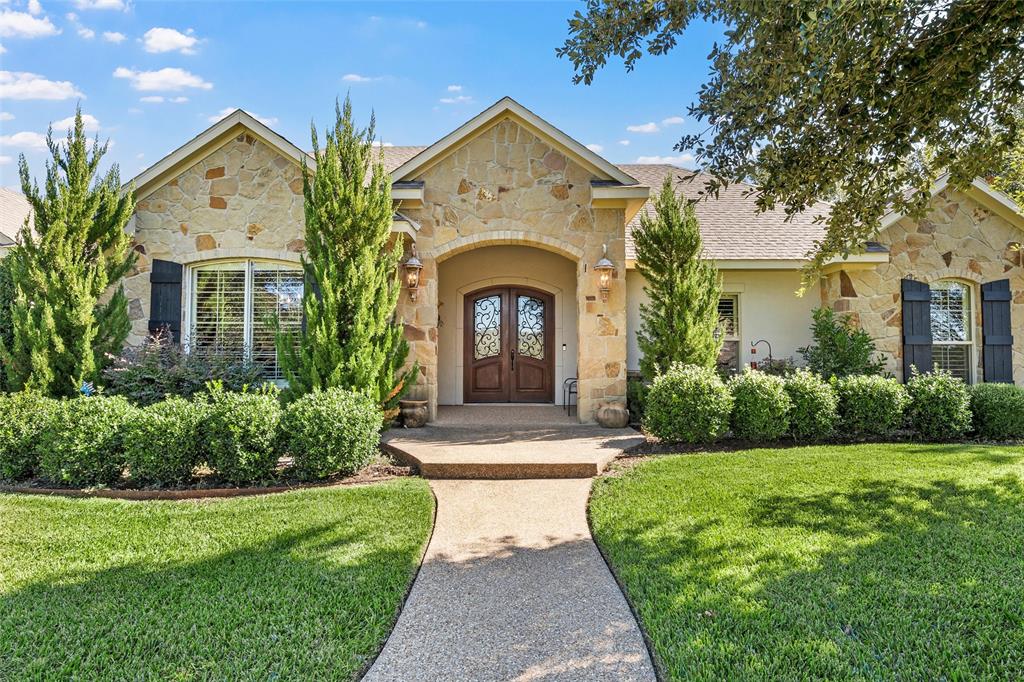 7020 Flagstone Circle, McGregor, TX 76657