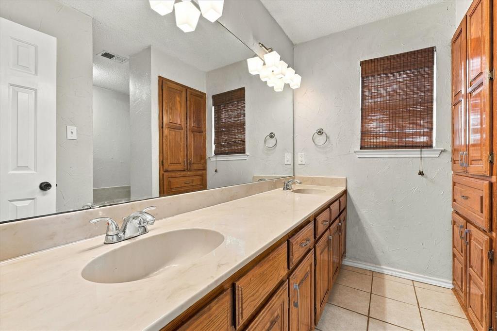 2315 Highridge Drive, Sachse, TX 75048