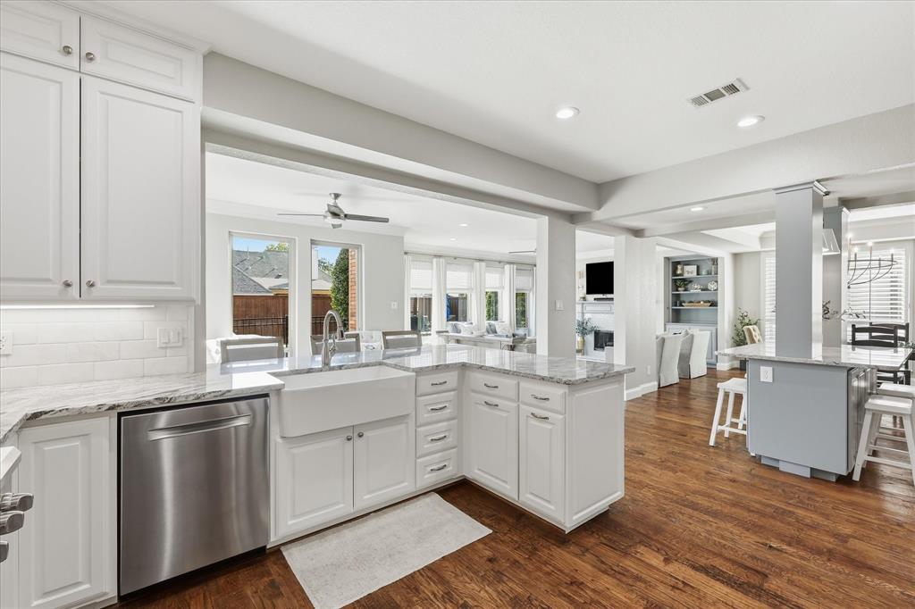 198 Chinaberry Way, Coppell, TX 75019