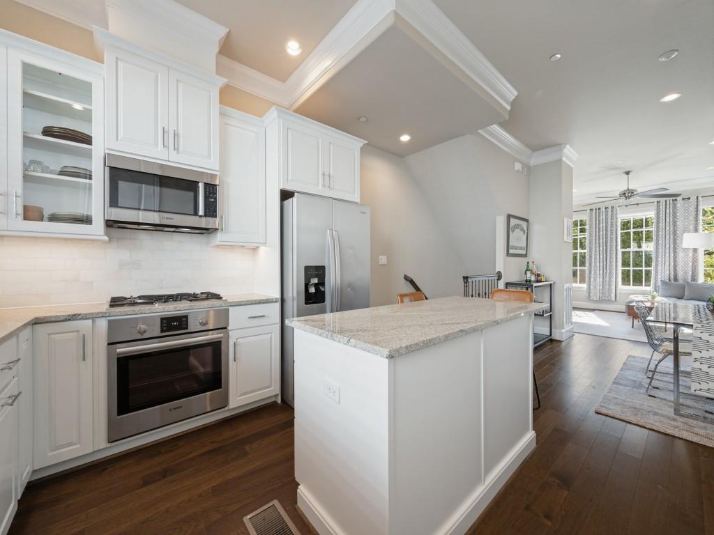 Under and Over Cabinet Lighting Brings Adds an Elegant Designer Touch.